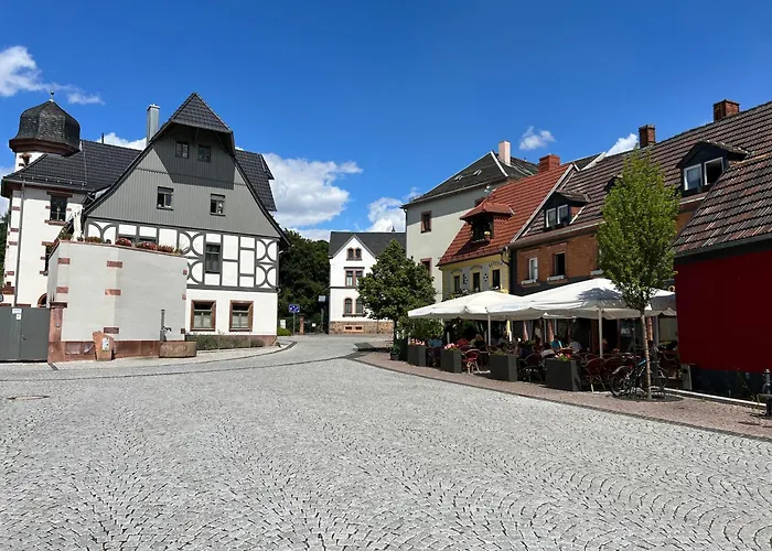 Fruehauf Apartment *